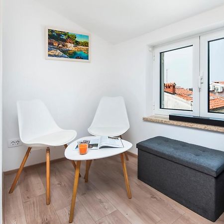 Вилла Casa Bellavista Sea View Ровинь Экстерьер фото